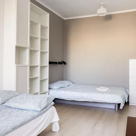 Obroncow Wybrzeza 13 Apartmán Gdyně